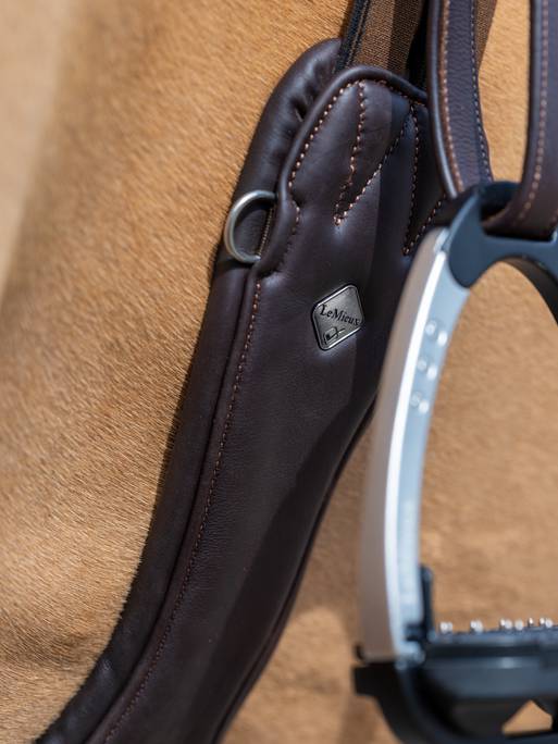 LeMieux Gel-Tek Anatomic Jumping Girth