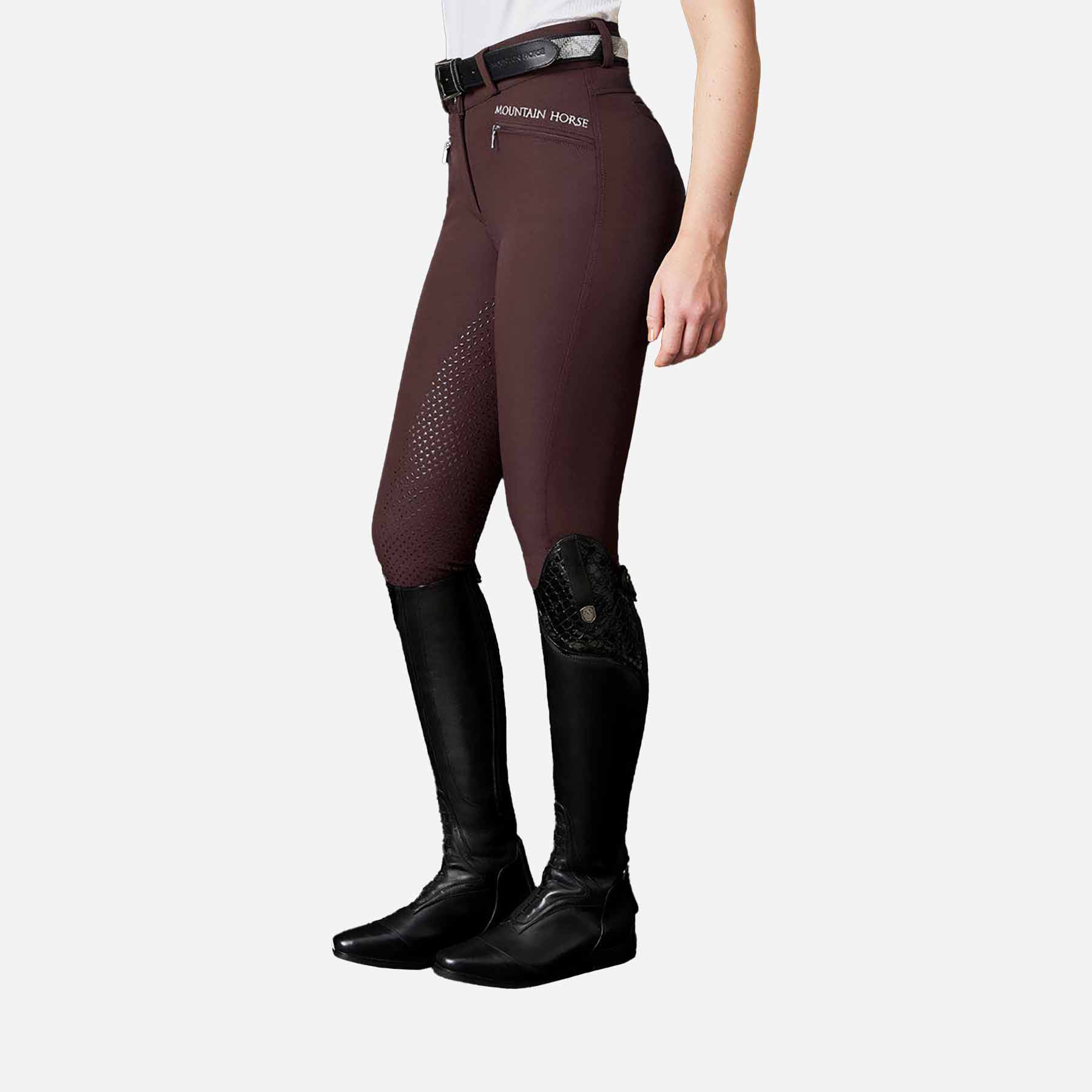 Riding Tights and Breeches: The Perfect Blend of Comfort and Style